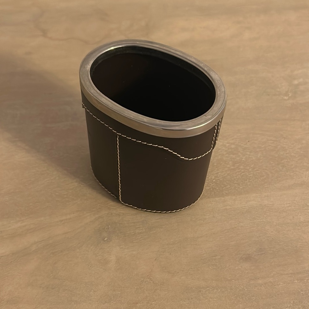 Desk Pencil Holder